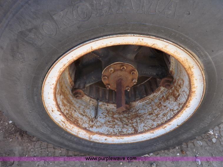 image for item F8729 1984 GMC TopKick oilfield truck