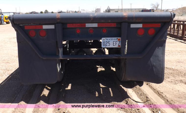 image for item F8730 1968 Lufkin oilfield float tandem axle trailer