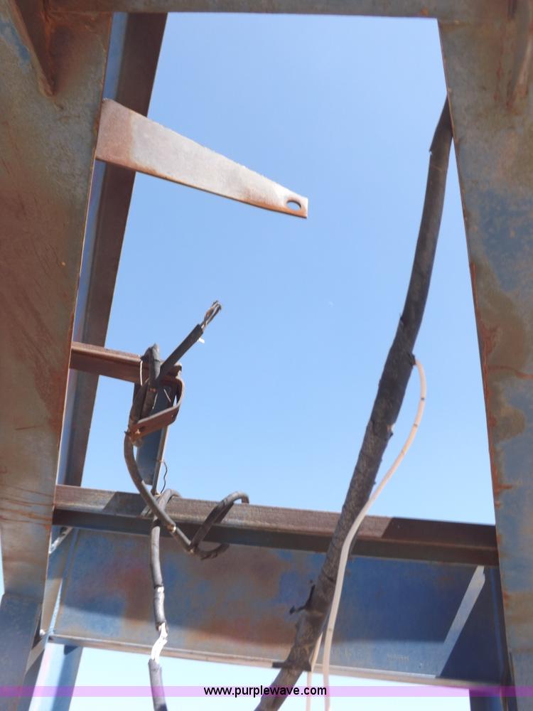 image for item F8732 1976 Broa gooseneck tandem axle trailer