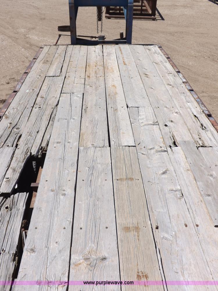 image for item F8732 1976 Broa gooseneck tandem axle trailer