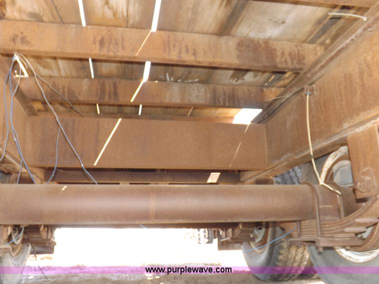 image for item F8732 1976 Broa gooseneck tandem axle trailer