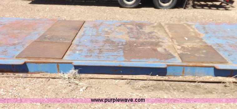 image for item F8733 Work over unit tie-down skid