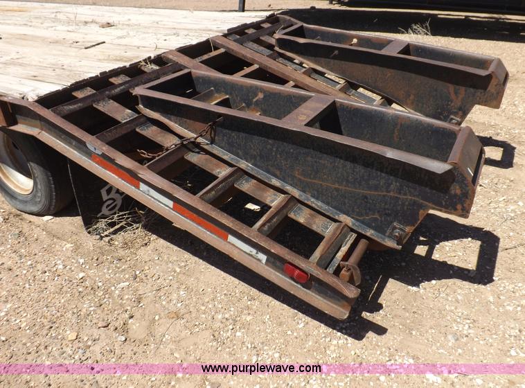 image for item F8734 1994 Belshe T9 tandem axle trailer