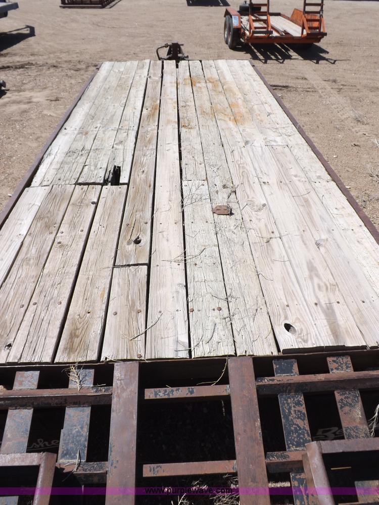 image for item F8734 1994 Belshe T9 tandem axle trailer