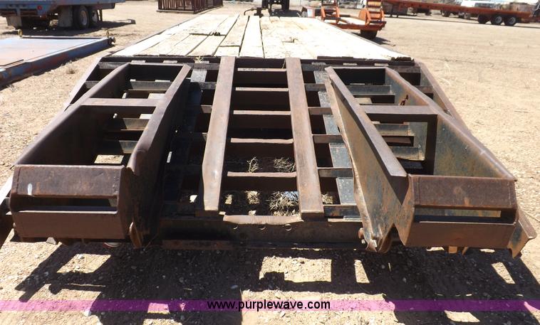 image for item F8734 1994 Belshe T9 tandem axle trailer