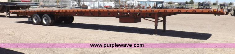 image for item F8736 1996 tandem axle trailer
