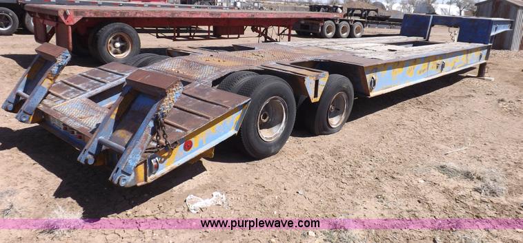 image for item F8738 1981 Load King gooseneck oilfield trailer