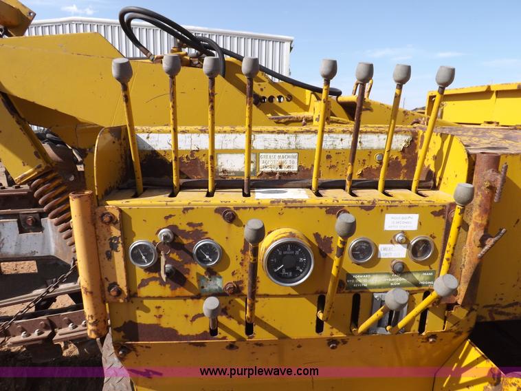 image for item F8760 Vermeer T600C trencher