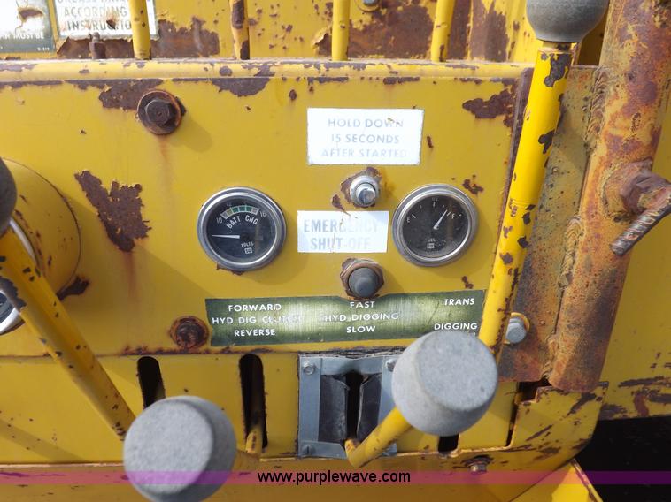 image for item F8760 Vermeer T600C trencher