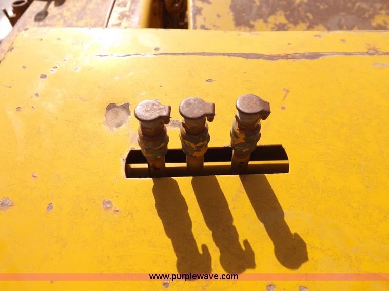 image for item F8760 Vermeer T600C trencher