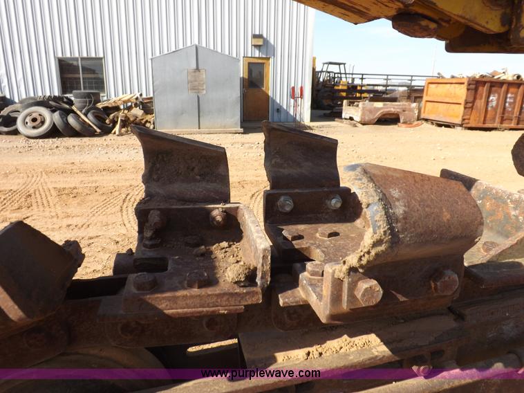 image for item F8760 Vermeer T600C trencher