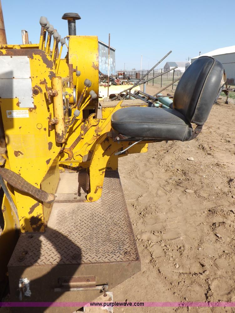 image for item F8760 Vermeer T600C trencher