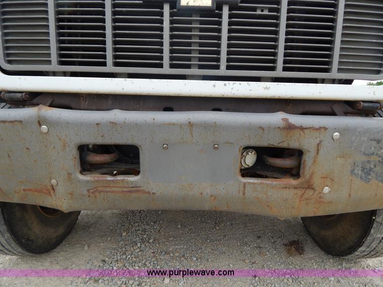 image for item G3200 1995 Chevrolet Kodiak dump truck