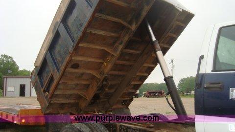 image for item G3200 1995 Chevrolet Kodiak dump truck
