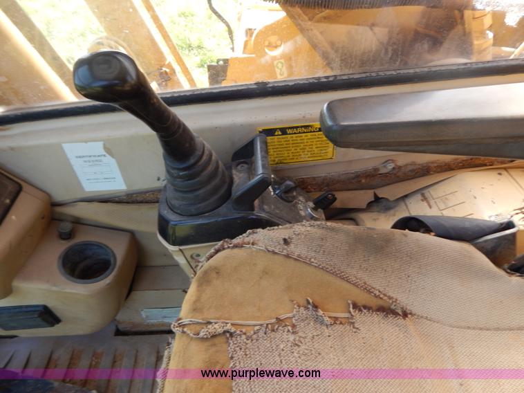 image for item G3261 1995 Caterpillar 320L excavator