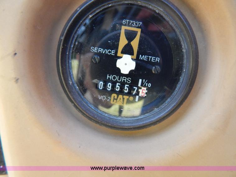 image for item G3261 1995 Caterpillar 320L excavator