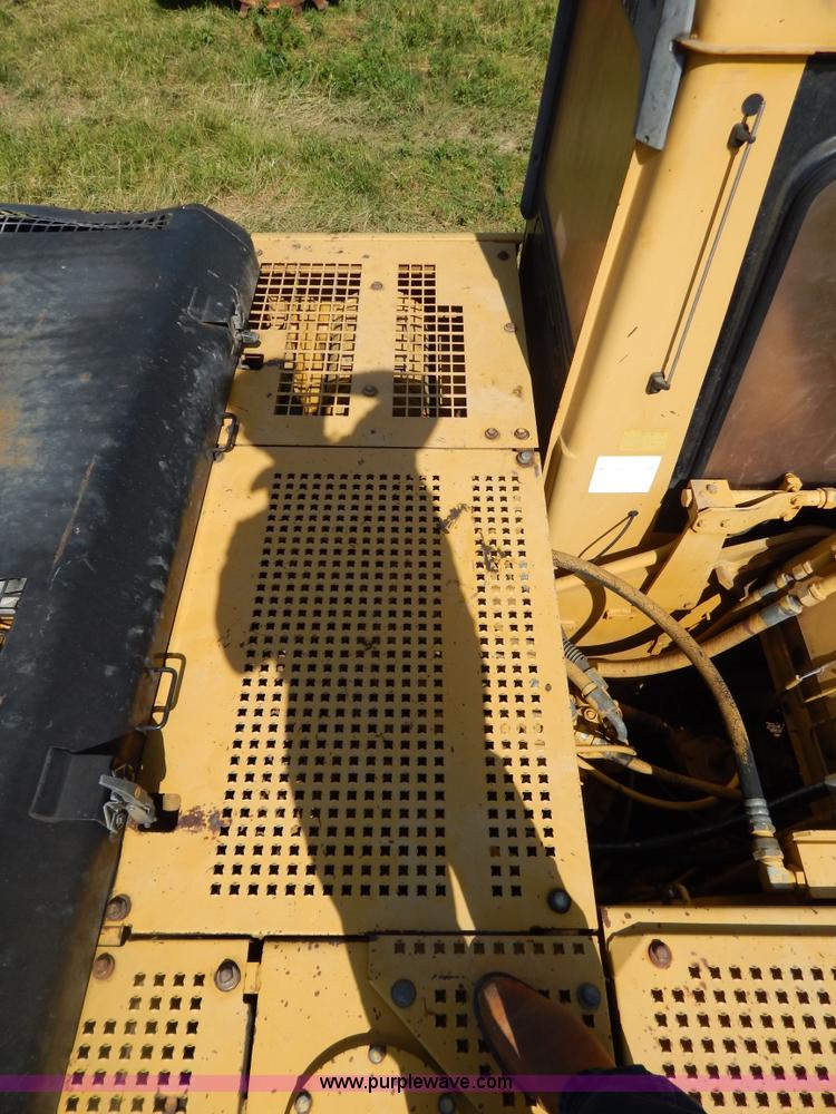 image for item G3261 1995 Caterpillar 320L excavator