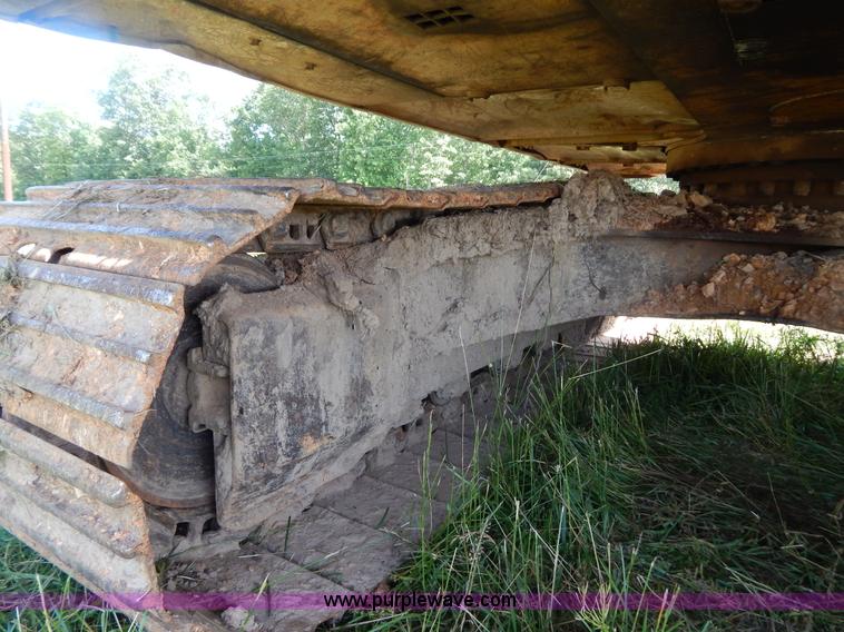 image for item G3261 1995 Caterpillar 320L excavator