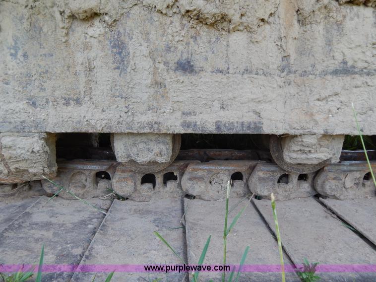 image for item G3261 1995 Caterpillar 320L excavator