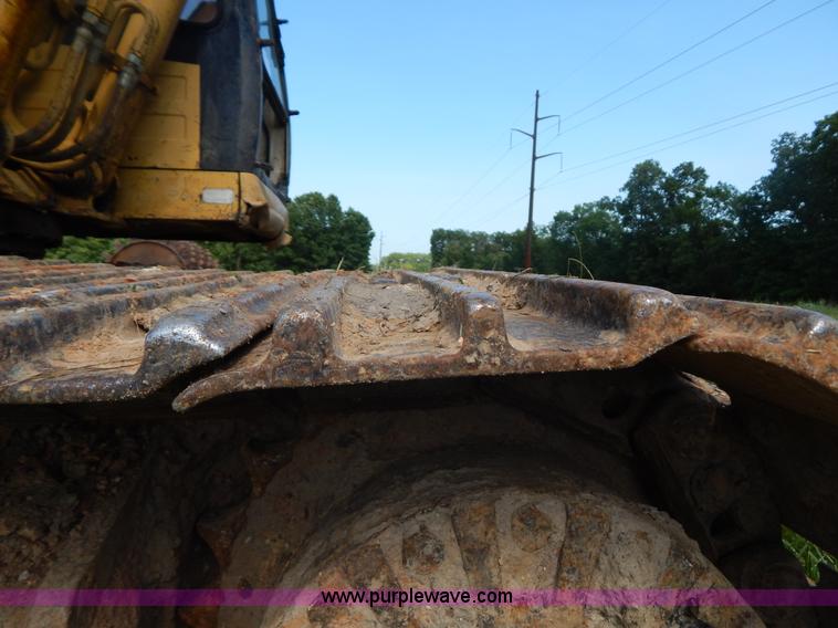 image for item G3261 1995 Caterpillar 320L excavator