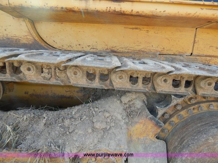 image for item G3262 1985 Caterpillar 953 track loader