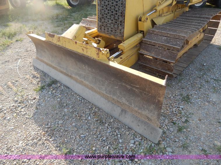 image for item G3263 Komatsu D21P-7 dozer