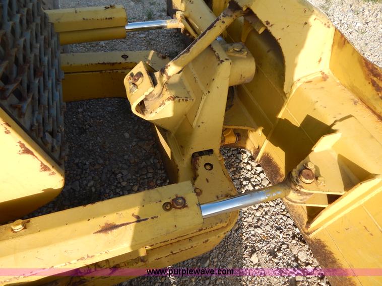 image for item G3263 Komatsu D21P-7 dozer