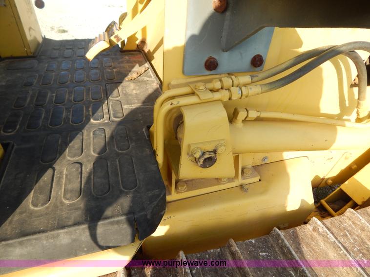 image for item G3263 Komatsu D21P-7 dozer