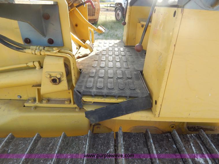 image for item G3263 Komatsu D21P-7 dozer