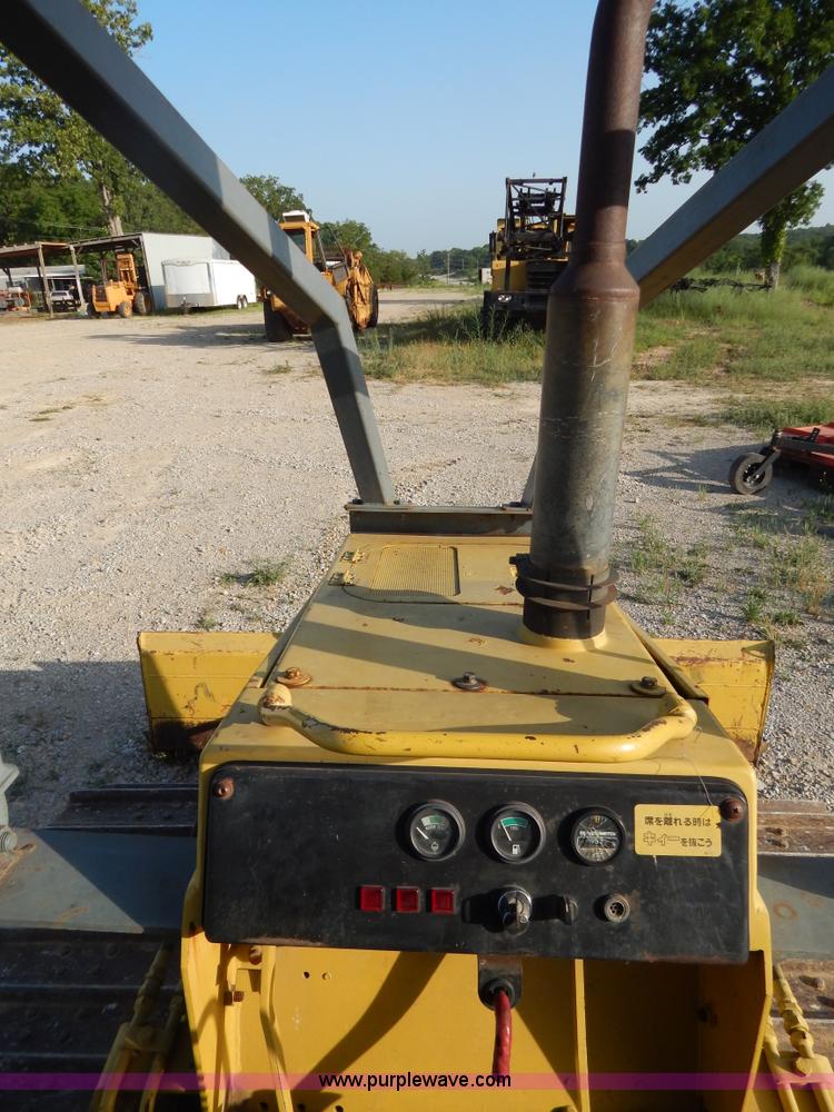 image for item G3263 Komatsu D21P-7 dozer