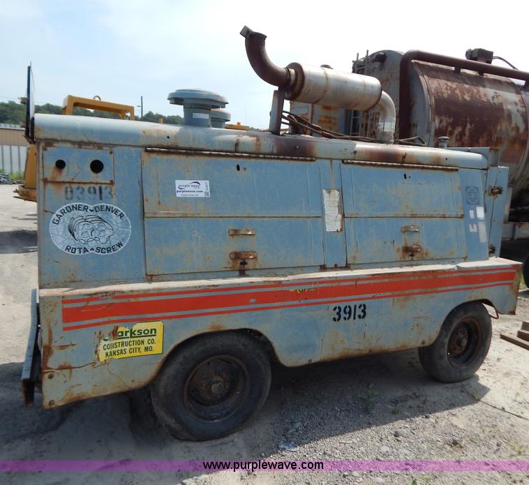 image for item G3277 Gardner Denver SP600DK Roto-Screw air compressor