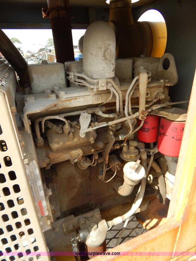 image for item G3280 Approximately 10,000 gallon portable tank