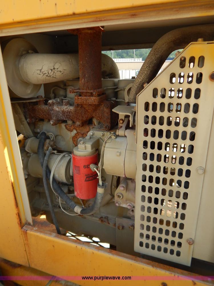 image for item G3280 Approximately 10,000 gallon portable tank