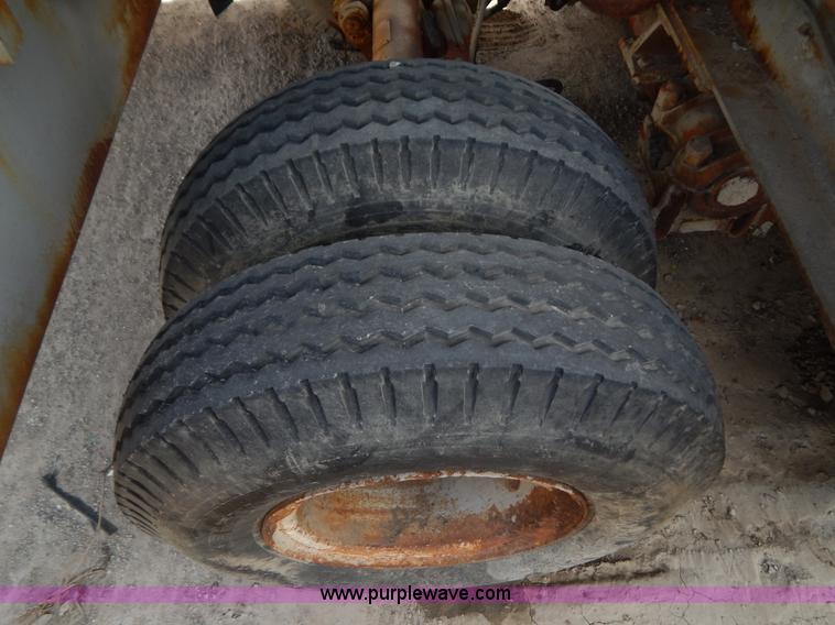 image for item G3280 Approximately 10,000 gallon portable tank