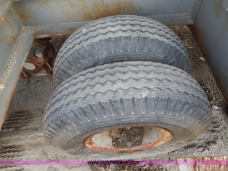 image for item G3280 Approximately 10,000 gallon portable tank