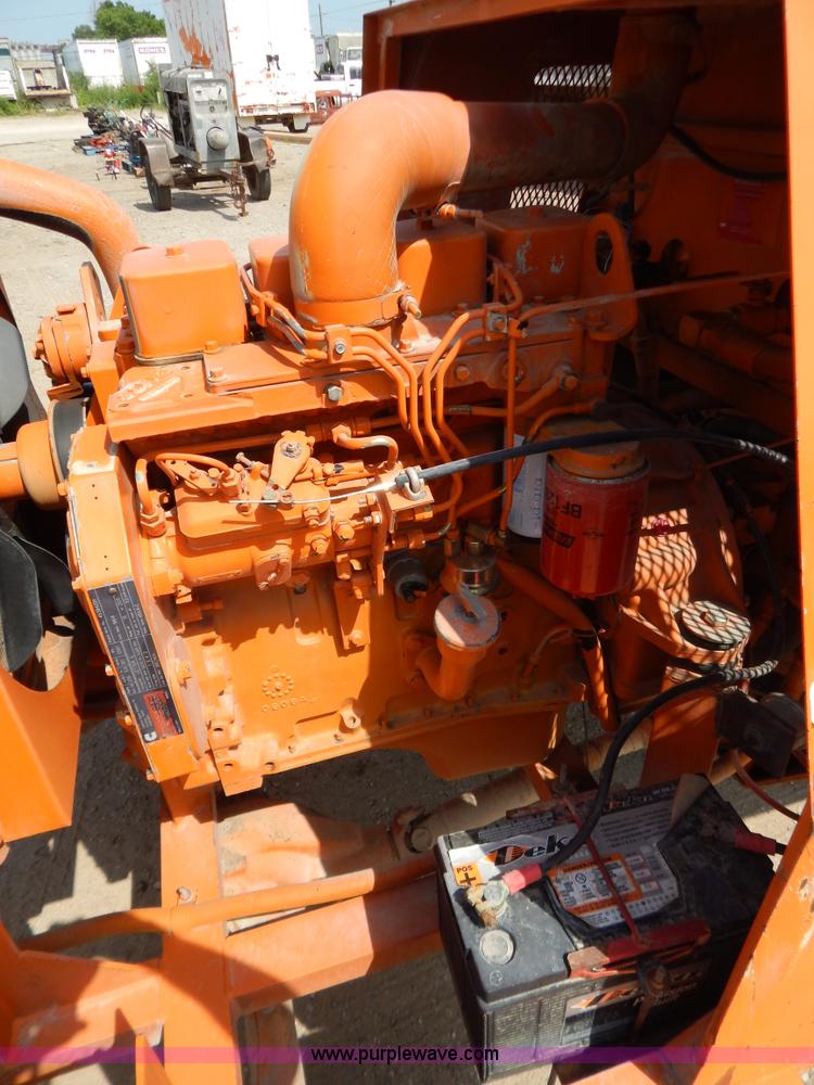 image for item G3282 Broce RC300 broom