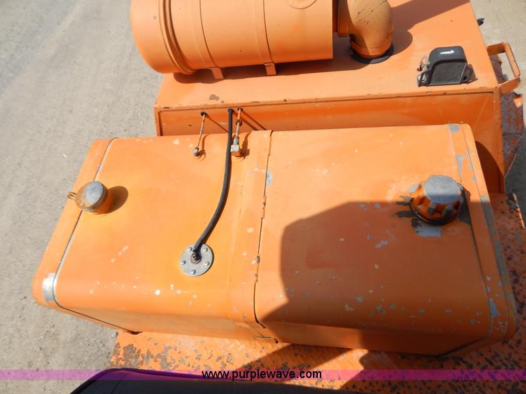 image for item G3282 Broce RC300 broom