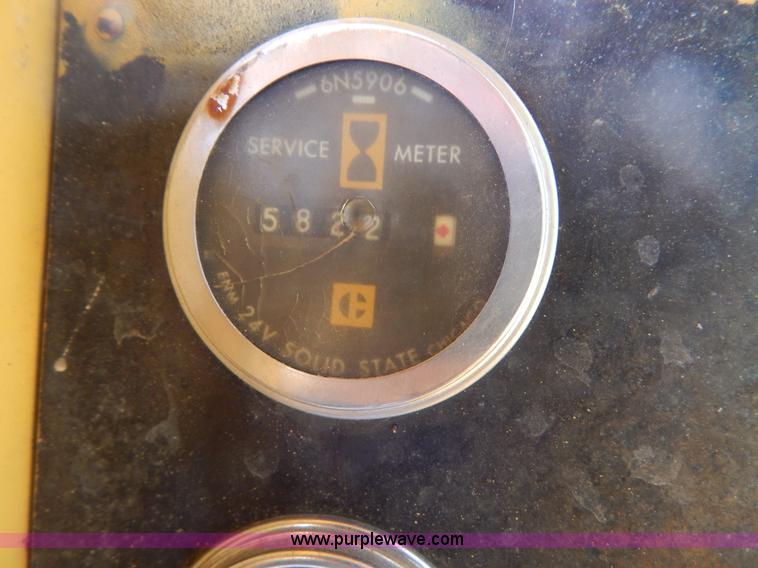 image for item G9500 1977 Caterpillar D6D dozer