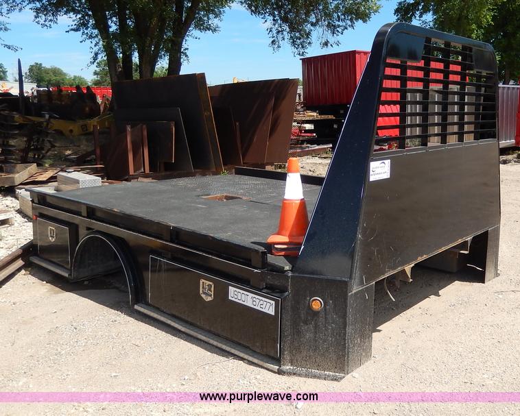 image for item H3048 Flatbed truck bed
