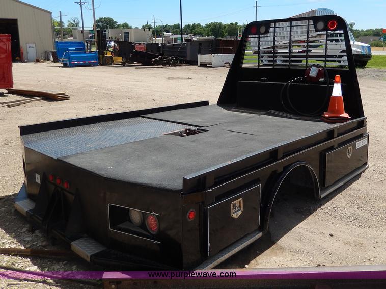 image for item H3048 Flatbed truck bed