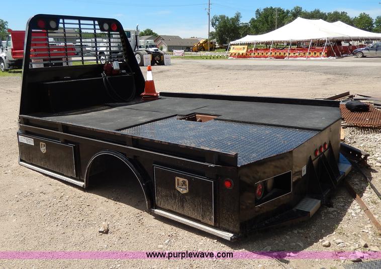 image for item H3048 Flatbed truck bed