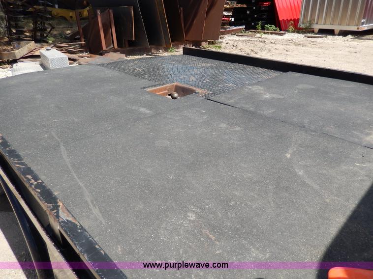 image for item H3048 Flatbed truck bed