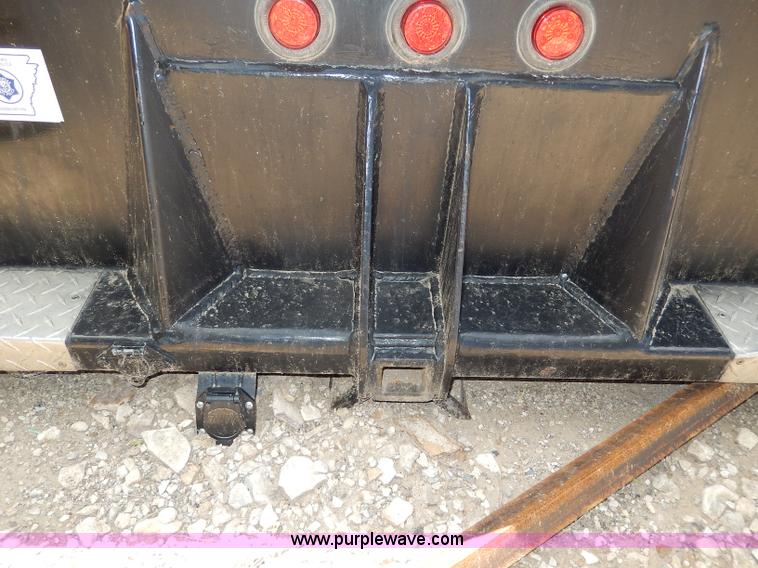 image for item H3048 Flatbed truck bed