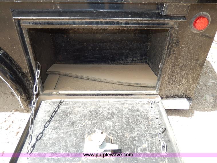 image for item H3048 Flatbed truck bed