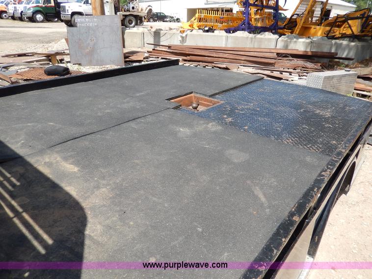 image for item H3048 Flatbed truck bed