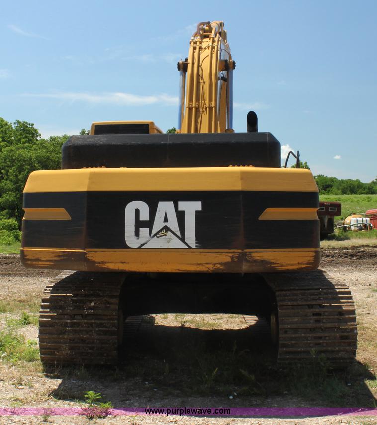 image for item H7463 1994 Caterpillar 330L excavator