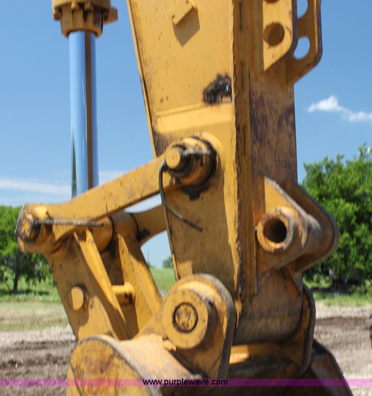 image for item H7463 1994 Caterpillar 330L excavator