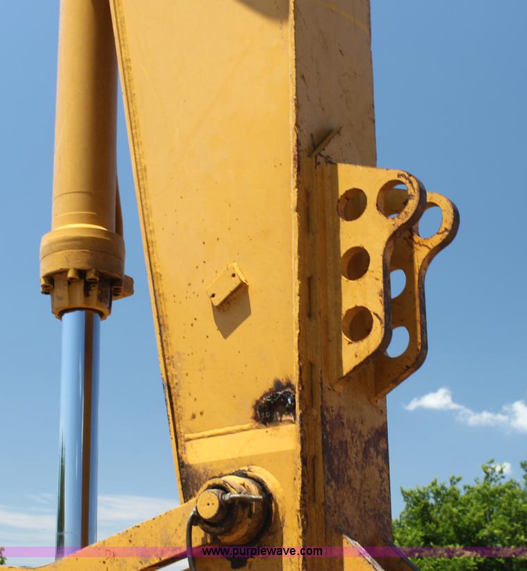 image for item H7463 1994 Caterpillar 330L excavator