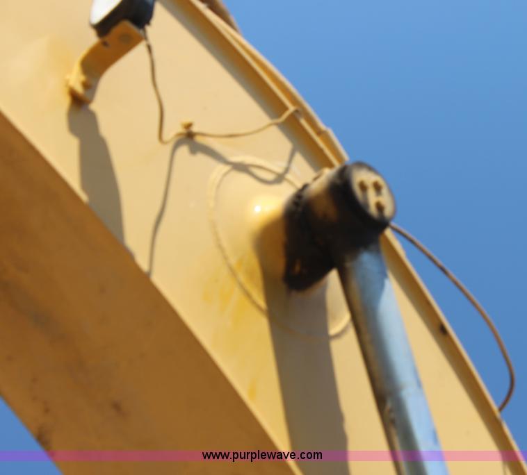 image for item H7463 1994 Caterpillar 330L excavator