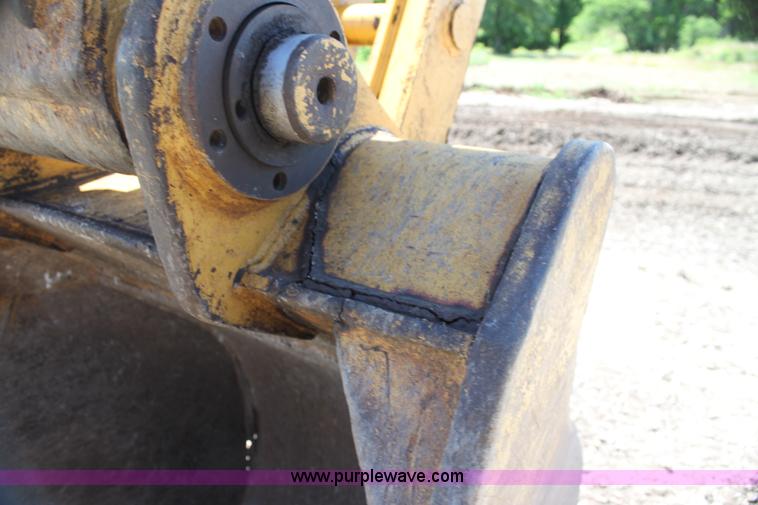 image for item H7463 1994 Caterpillar 330L excavator